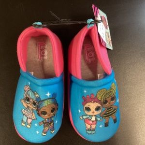“LOL” CHARACTER HOUSE SLIPPERS FOR GIRLS